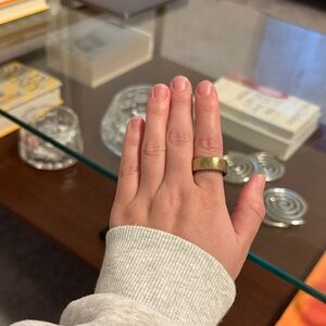 Oura Ring Gen 3 Size 8 Horizon Ring in Gold